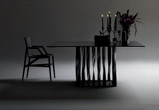 开云（中国） - 桌几|餐桌|办公家具|设计师家具|波波里餐桌