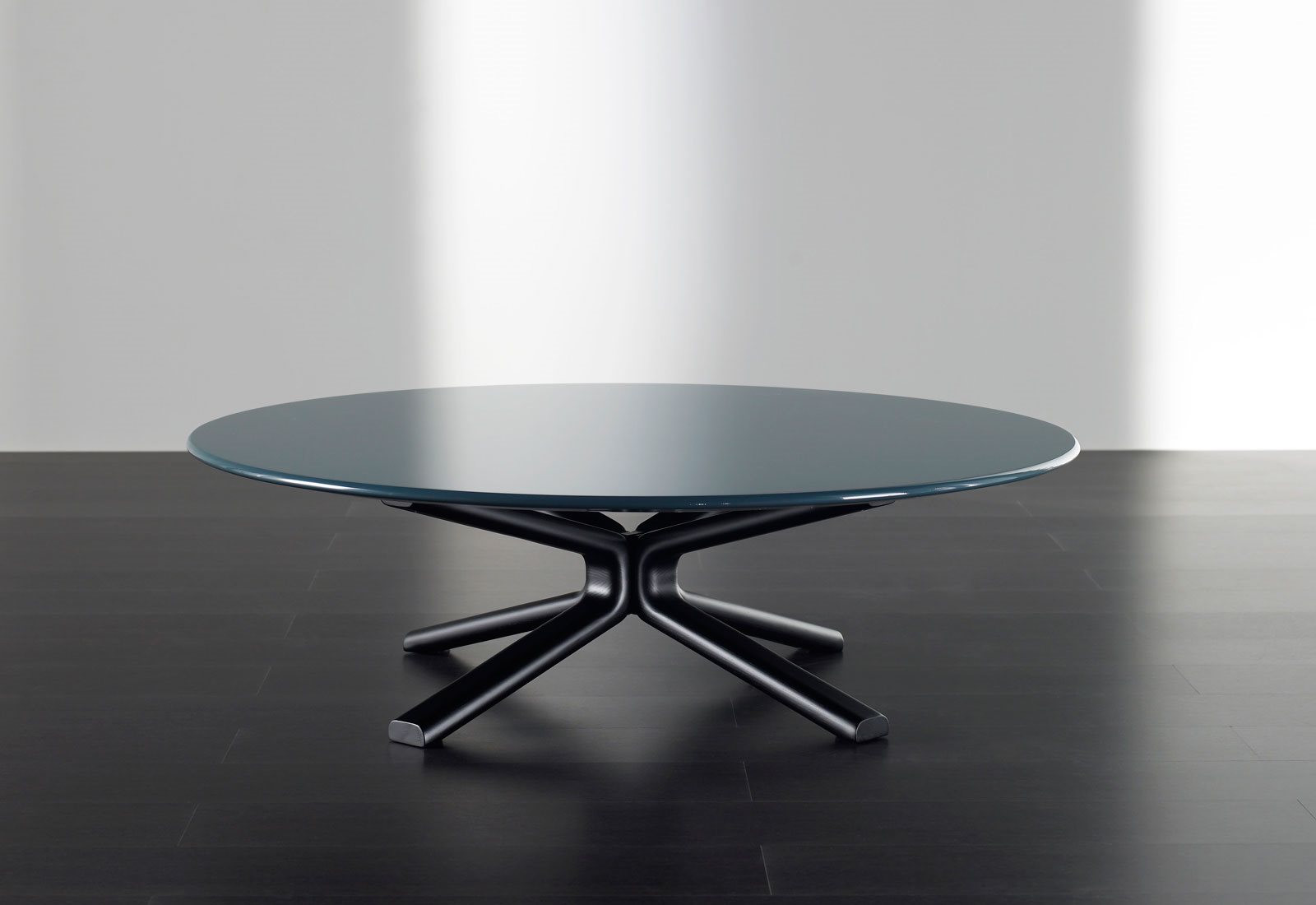 开云（中国） - 桌几|茶几/边几|办公家具|设计师家具|米勒