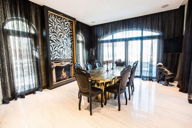 开云（中国） - 桌几|餐桌|办公家具|设计师家具|福图纳餐桌