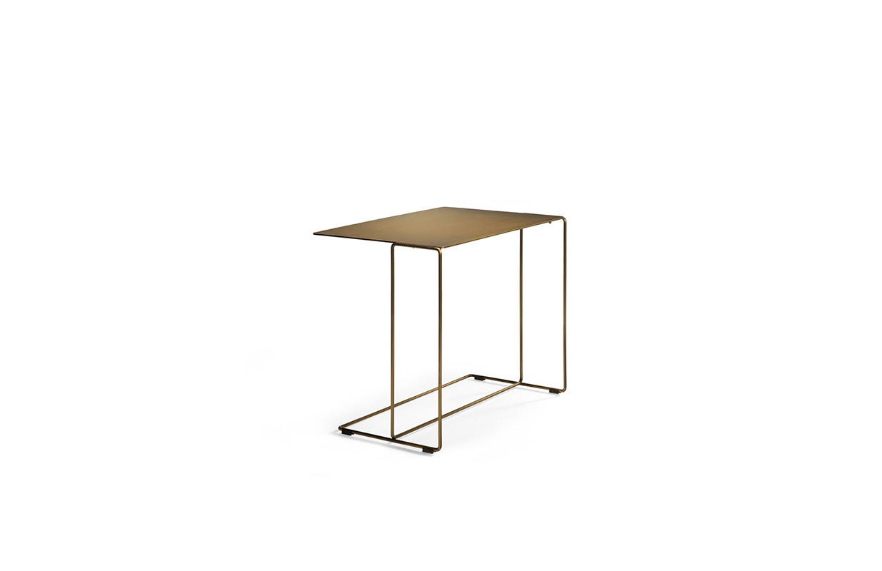 开云（中国） - 桌几|茶几/边几|办公家具|设计师家具|oki桌几