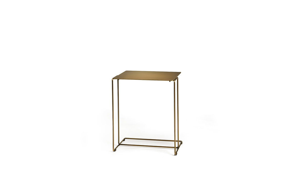 开云（中国） - 桌几|茶几/边几|办公家具|设计师家具|oki桌几