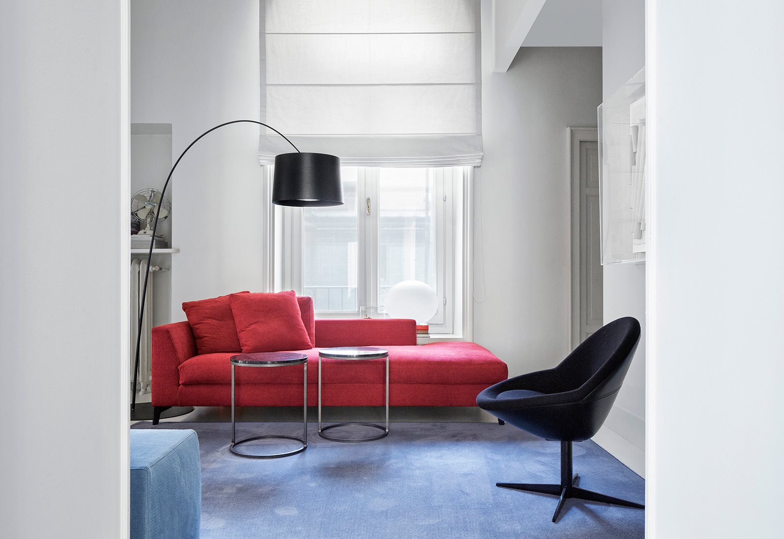 开云（中国） - 桌几|茶几/边几|办公家具|设计师家具|pek 矮桌