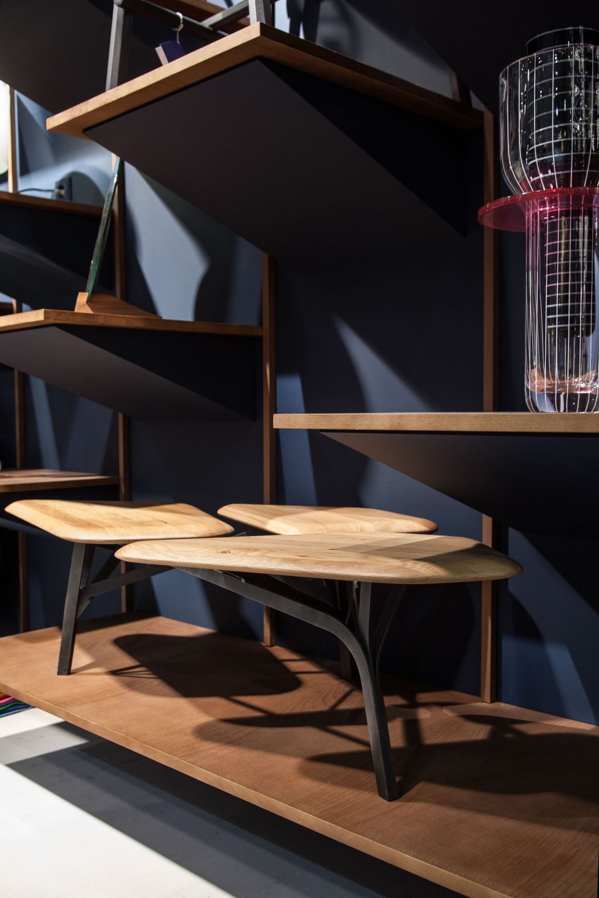 开云（中国） - 桌几|茶几/边几|办公家具|设计师家具|贝佳斯实木茶几