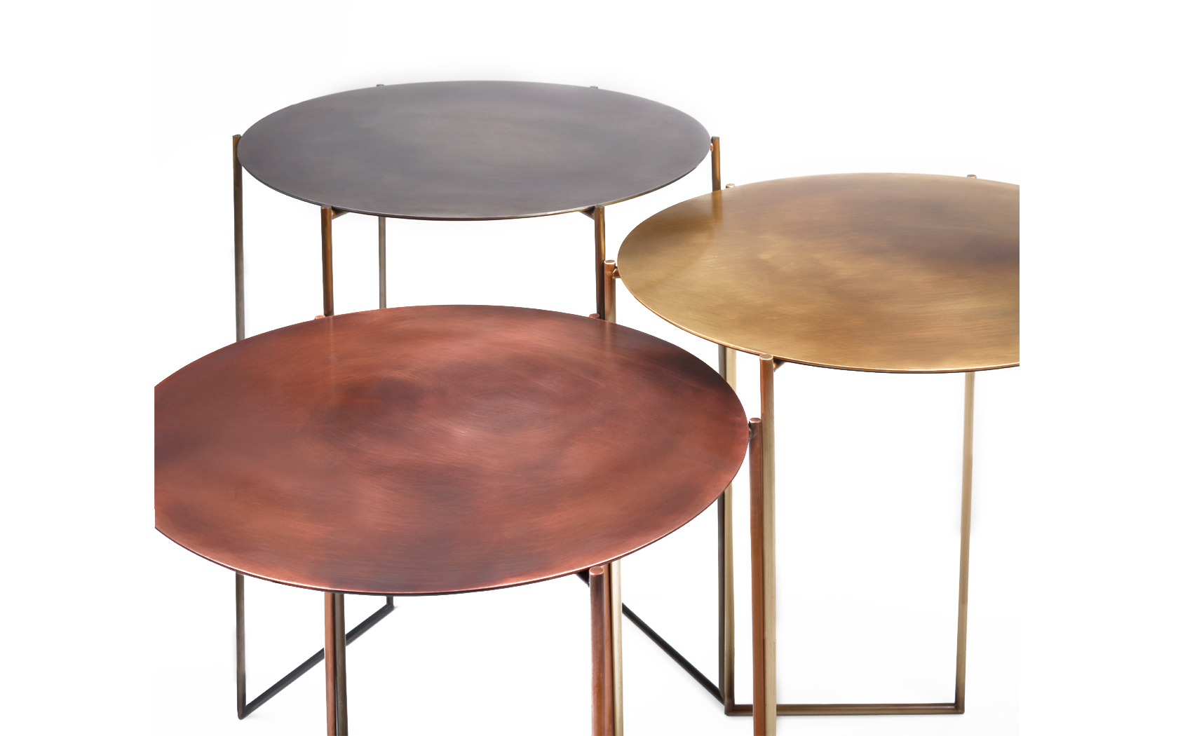 开云（中国） - 桌几|茶几/边几|办公家具|设计师家具|金属边几角几