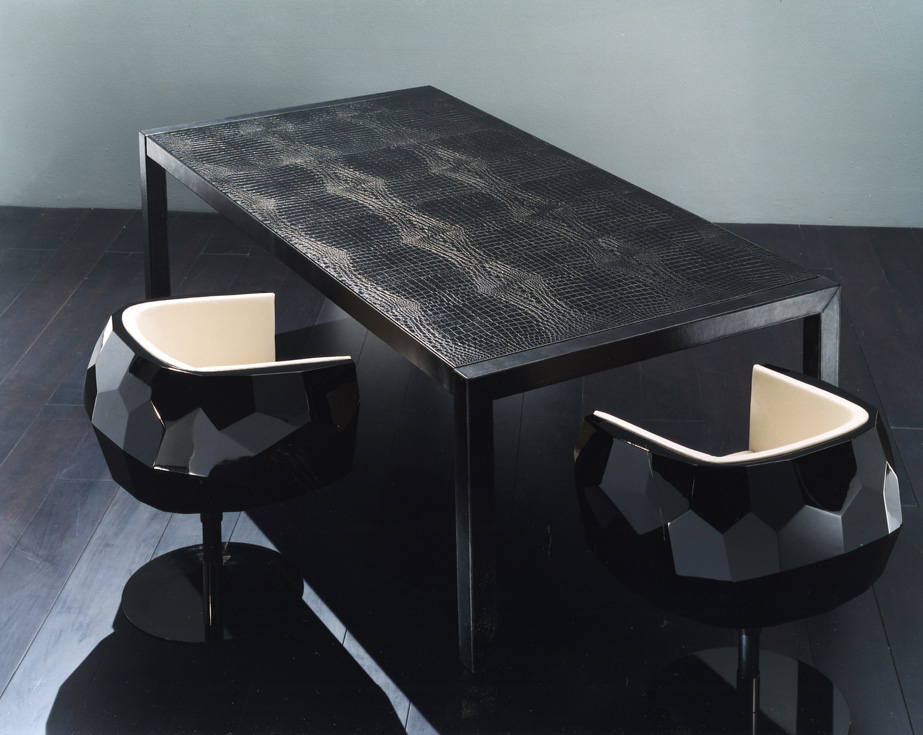 开云（中国） - 坐具|餐椅|办公家具|设计师家具|水晶椅