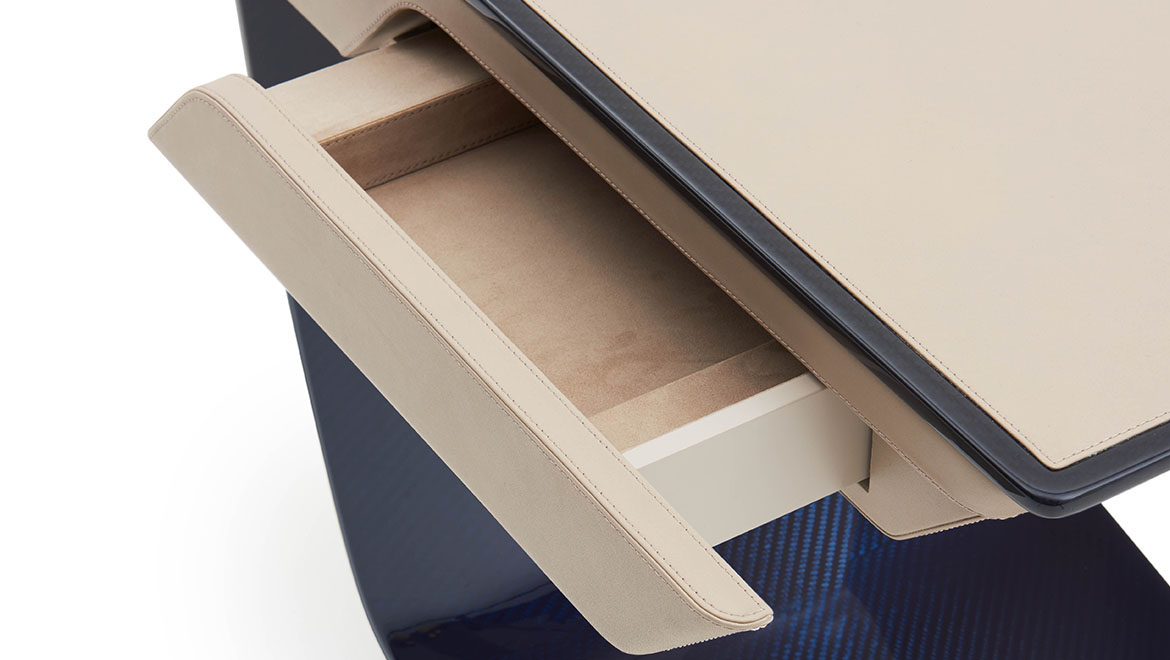 开云（中国） - 桌几|咖啡桌|办公家具|设计师家具|丽迪雅咖啡桌/床头几