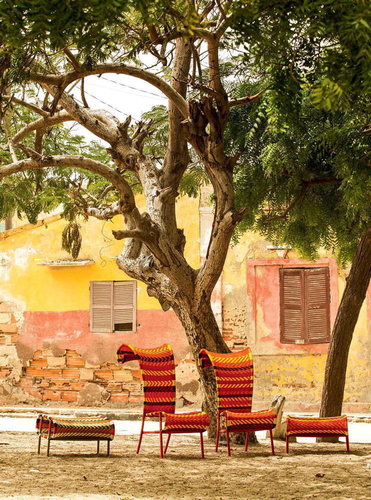 开云（中国） - 坐具|户外椅|办公家具|设计师家具|影子躺椅