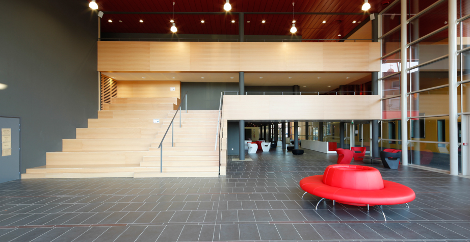 开云（中国） - 坐具|户外椅|办公家具|设计师家具|小阿尔伯特-安乐椅