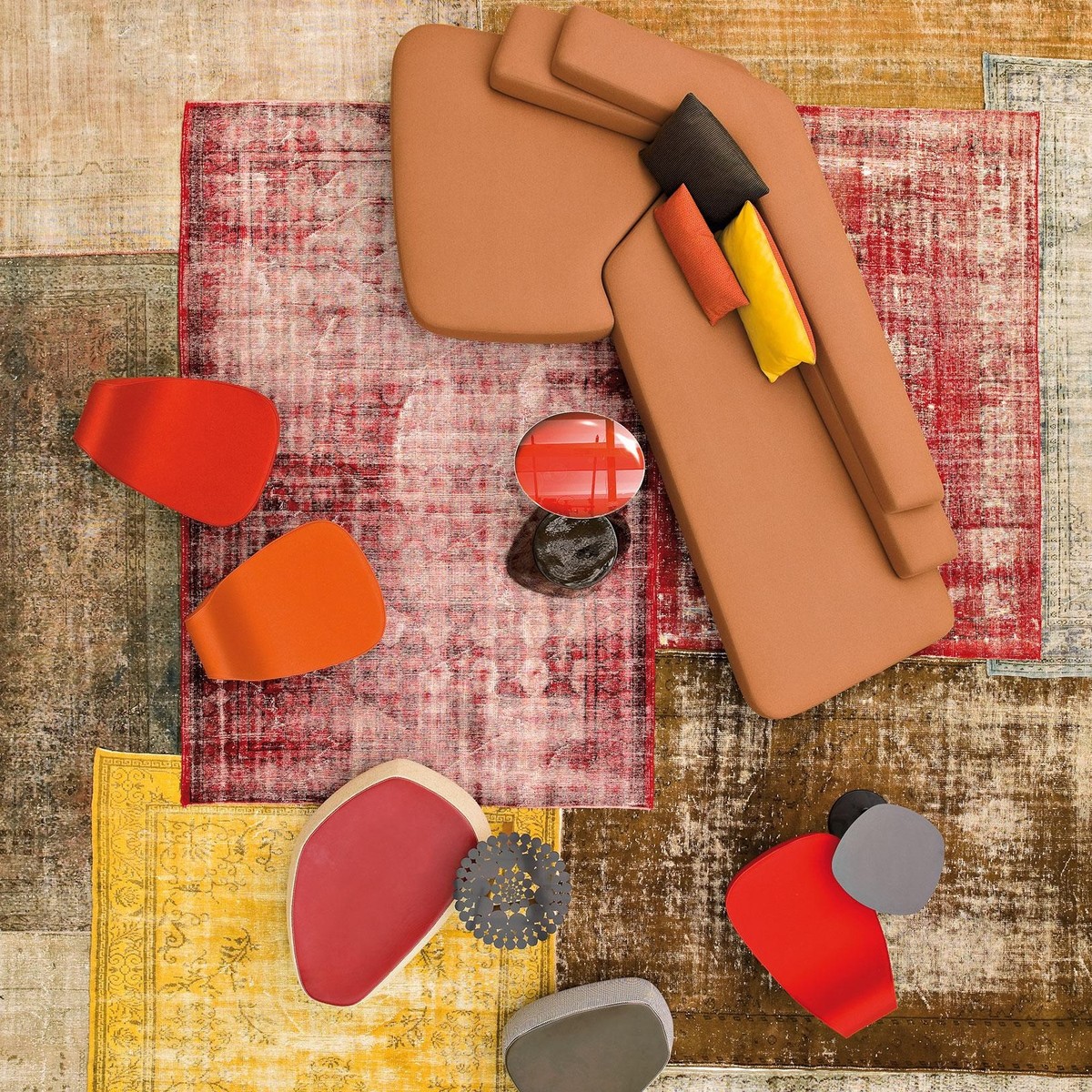 开云（中国） - 桌几|茶几/边几|办公家具|设计师家具|春暖花开边几