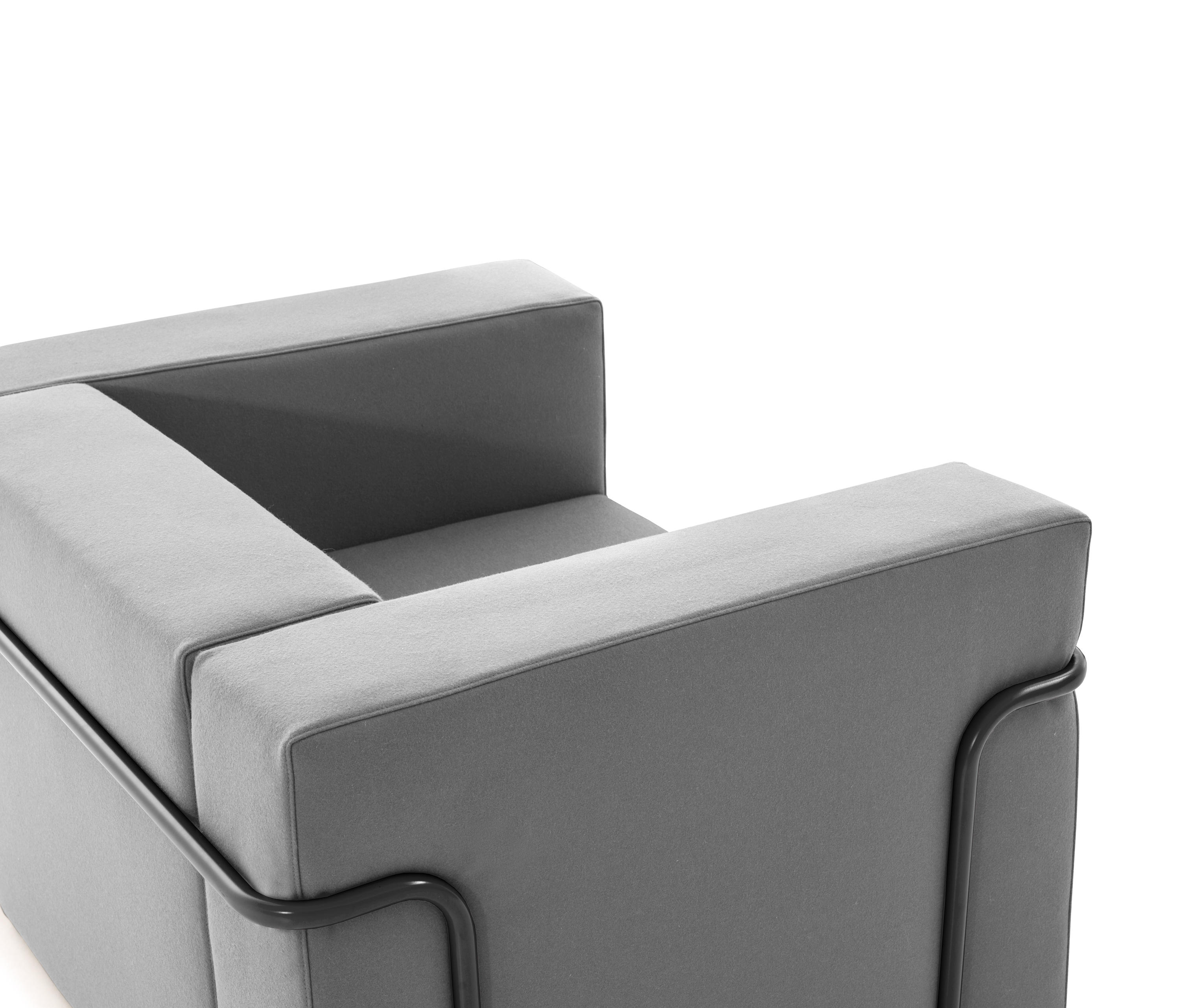 开云（中国） - 坐具|沙发|办公家具|设计师家具|管道沙发