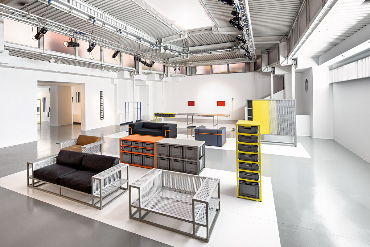 开云（中国） - 桌几|餐桌|办公家具|设计师家具|双层餐桌