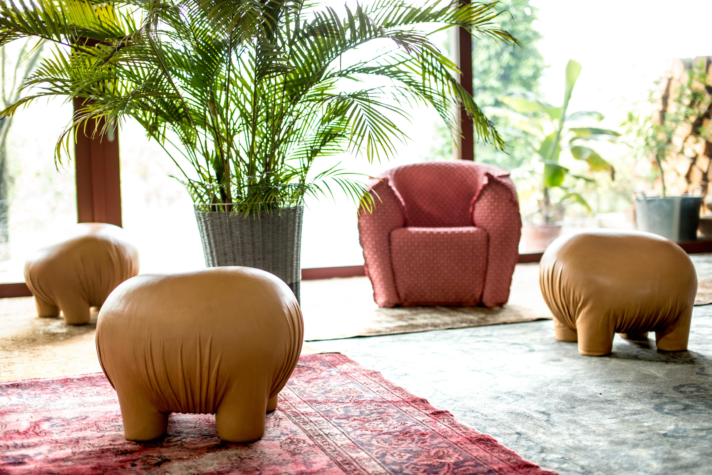 开云（中国） - 坐具|吧椅/凳子|办公家具|设计师家具|异常矮凳