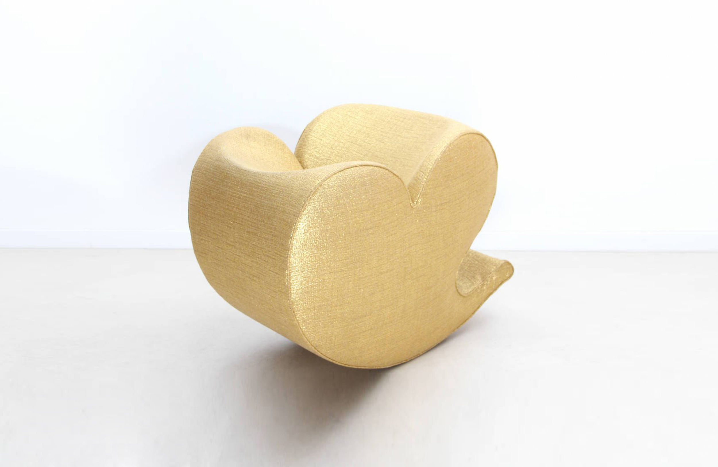 开云（中国） - 坐具|休闲椅|办公家具|设计师家具|软心休闲椅