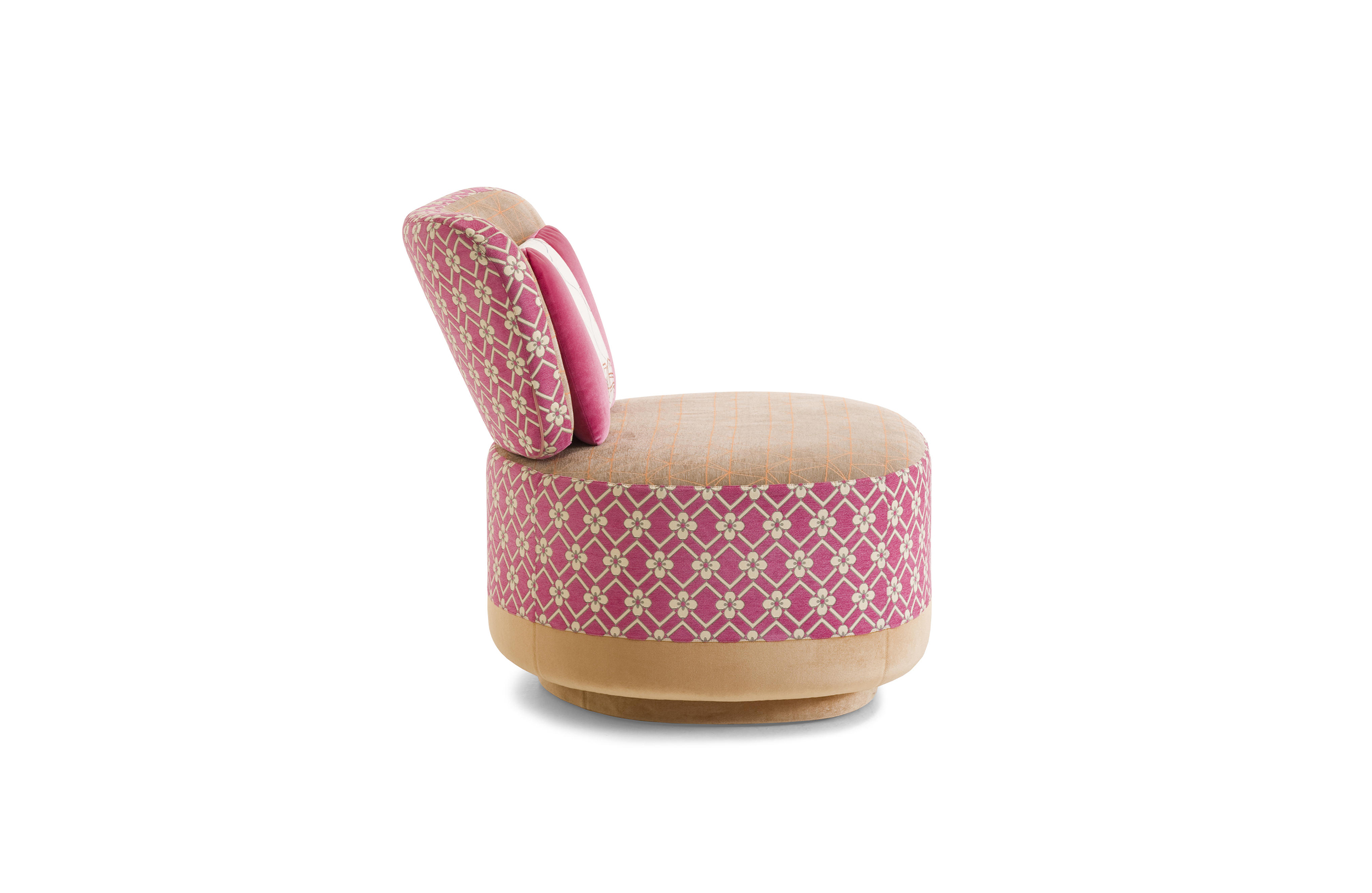 开云（中国） - 坐具|休闲椅|办公家具|设计师家具|Juju扶手椅