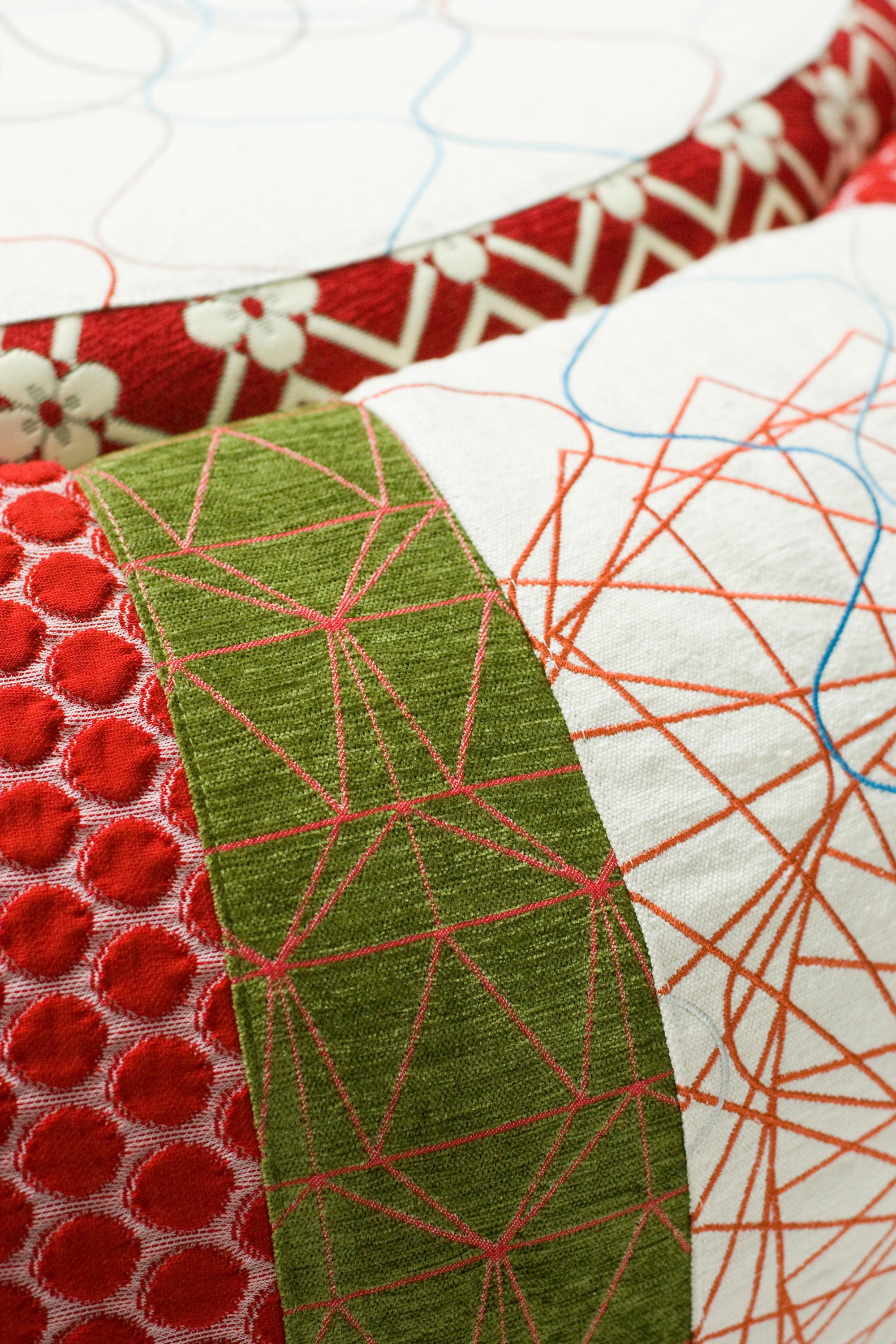 开云（中国） - 坐具|吧椅/凳子|办公家具|设计师家具|甜甜圈圆墩