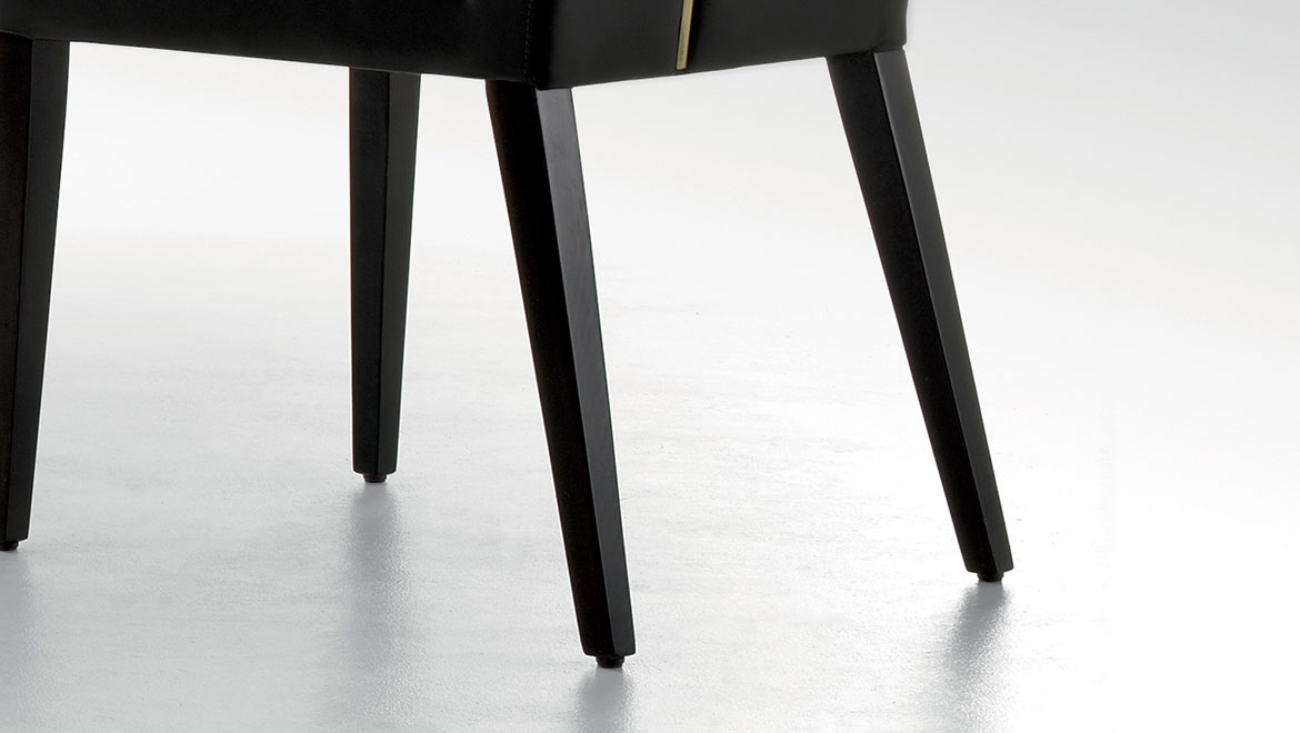 开云（中国） - 坐具|餐椅|办公家具|设计师家具|罗曼史椅