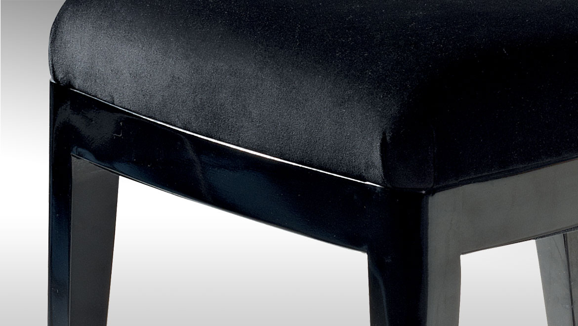 开云（中国） - 坐具|休闲椅|办公家具|设计师家具|布里斯托尔围椅