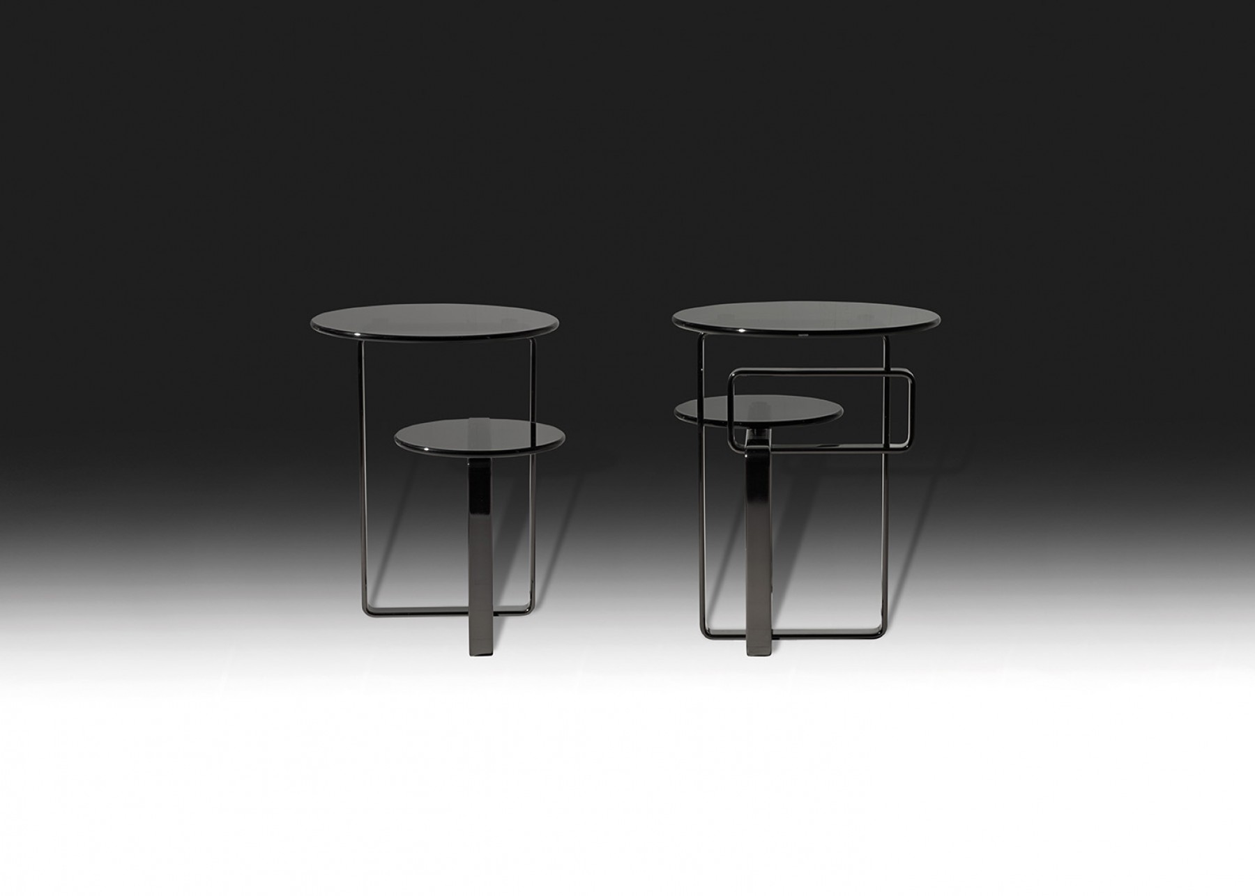 开云（中国） - 桌几|茶几/边几|办公家具|设计师家具|哥伦布边几