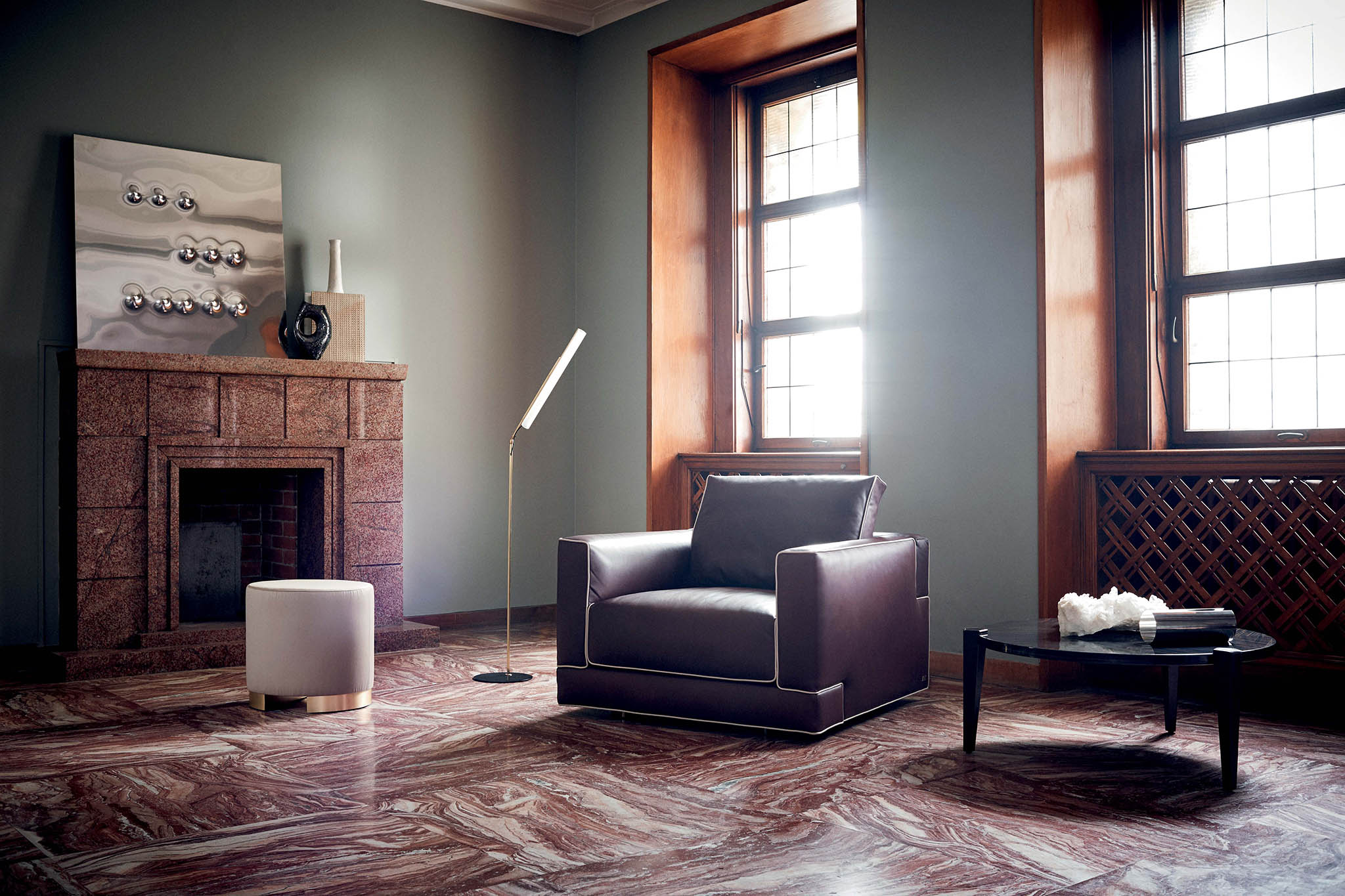 开云（中国） - 桌几|茶几/边几|办公家具|设计师家具|里贾纳咖啡桌系列