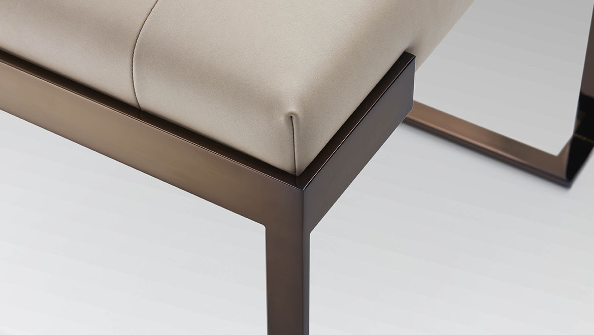 开云（中国） - 卧室|梳妆台/凳|办公家具|设计师家具|光环奥斯曼梳妆凳