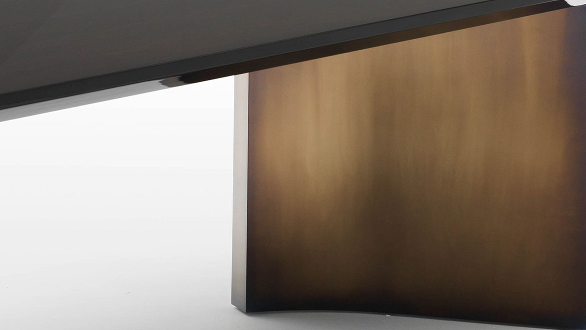 开云（中国） - 桌几|餐桌|办公家具|设计师家具|福特餐台