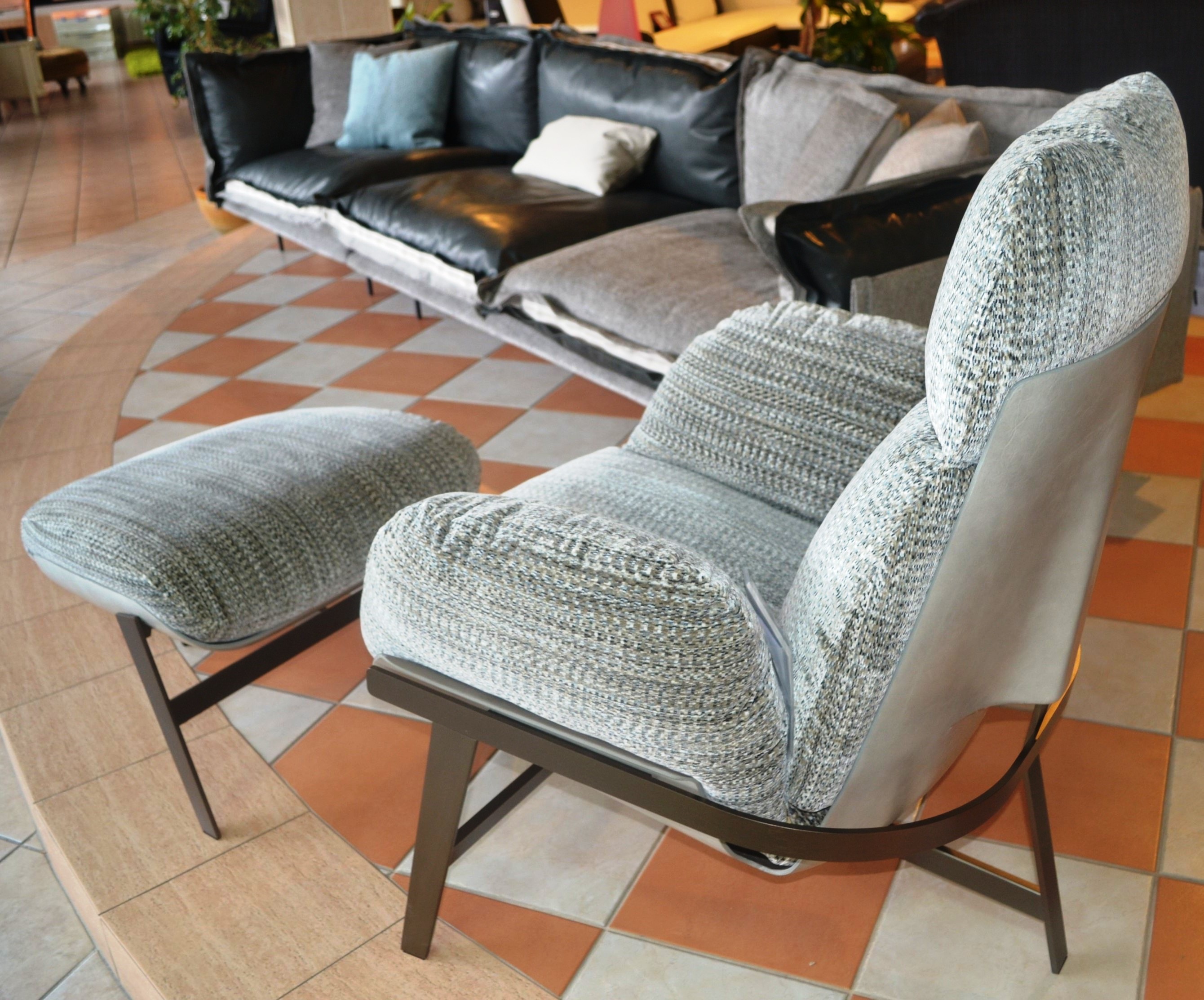 开云（中国） - 坐具|休闲椅|办公家具|设计师家具|木星扶手椅