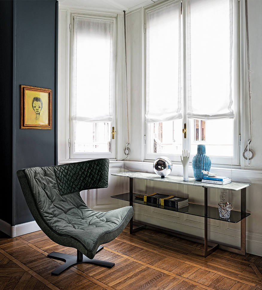 开云（中国） - 桌几|茶几/边几|办公家具|设计师家具|道格拉斯系列