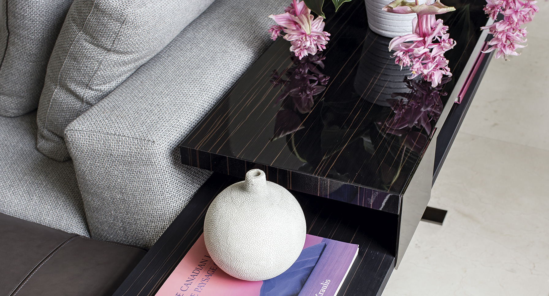 开云（中国） - 桌几|茶几/边几|办公家具|设计师家具|Elas系列