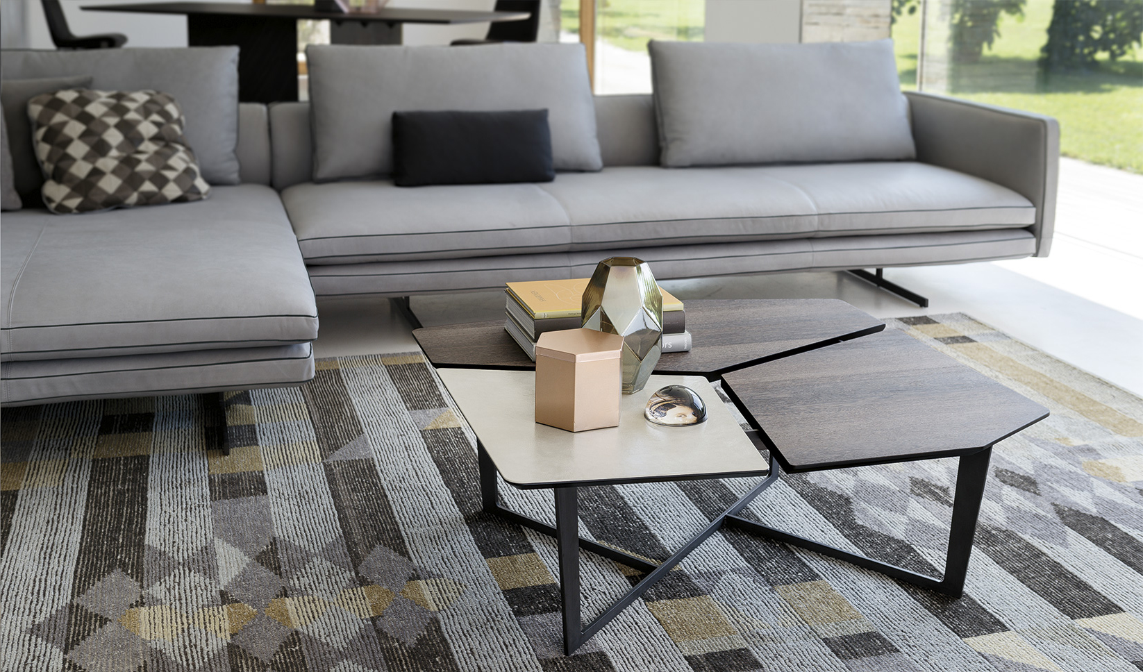 开云（中国） - 桌几|茶几/边几|办公家具|设计师家具|纳尔逊茶几系列