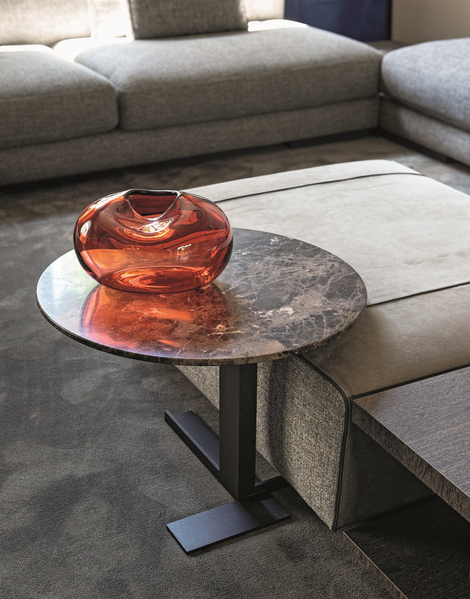 开云（中国） - 桌几|茶几/边几|办公家具|设计师家具|明珠茶几系列