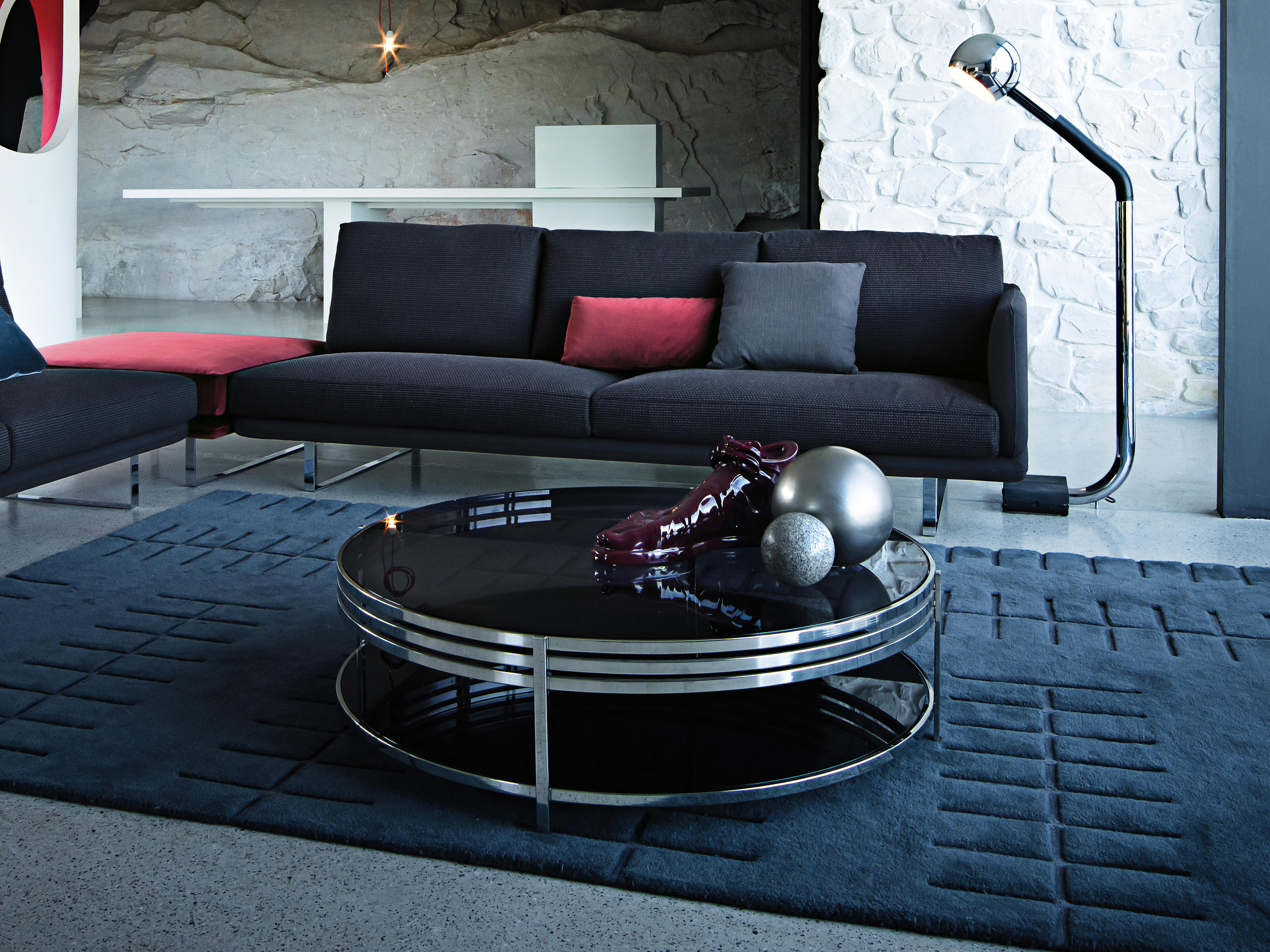 开云（中国） - 桌几|茶几/边几|办公家具|设计师家具|乌拉茶几系列