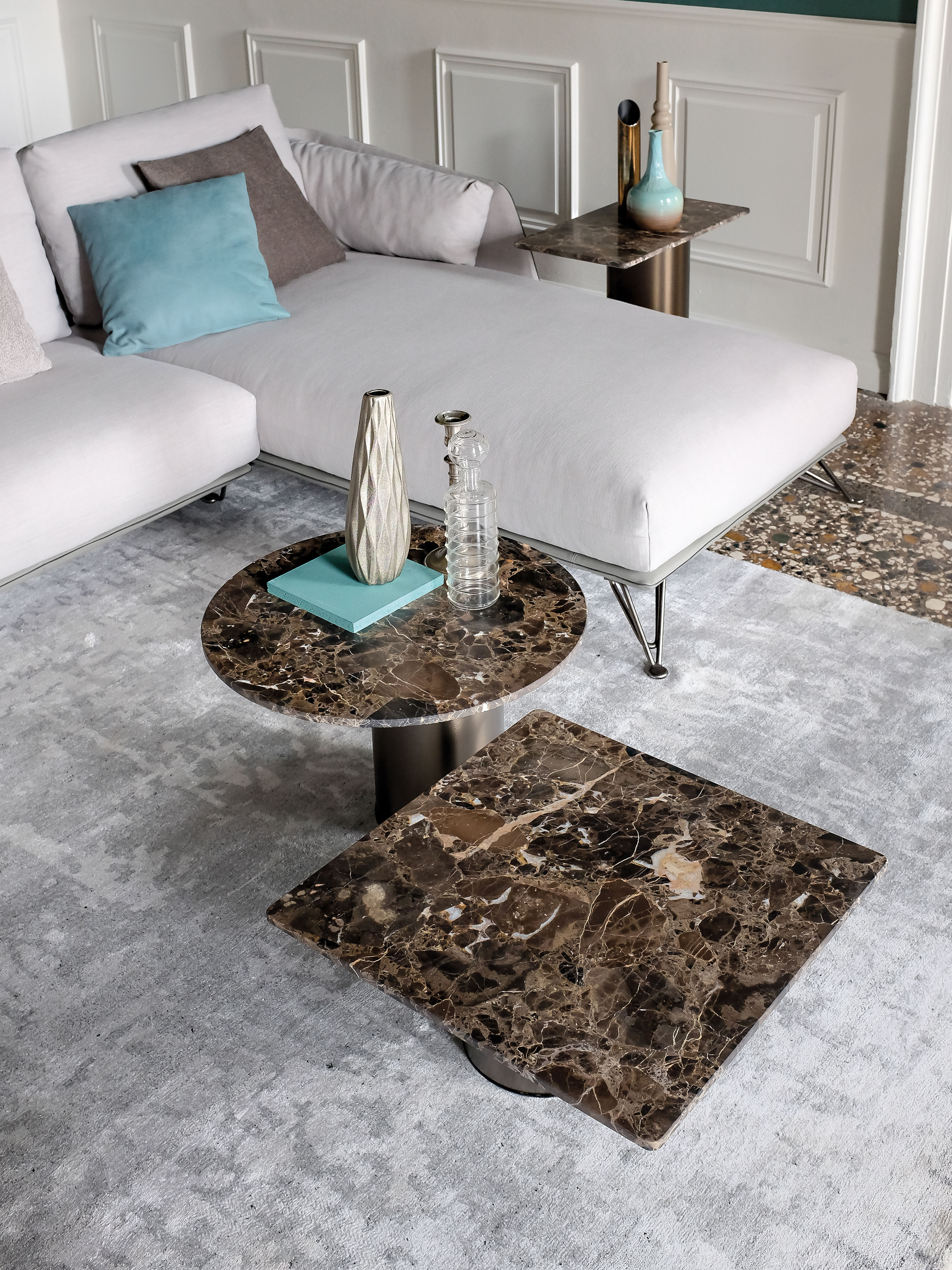 开云（中国） - 桌几|茶几/边几|办公家具|设计师家具|佩特拉茶几系列