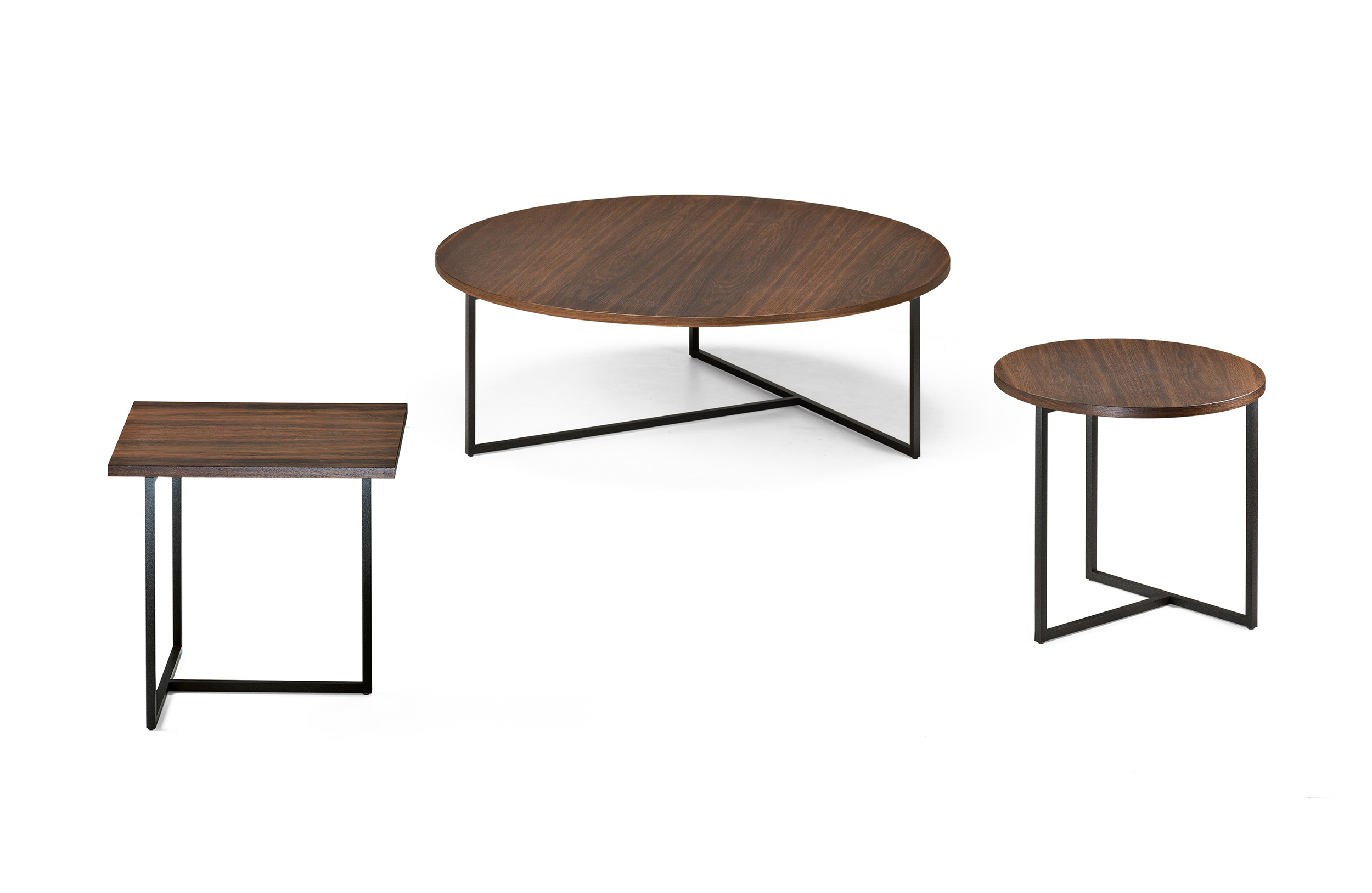 开云（中国） - 桌几|茶几/边几|办公家具|设计师家具|维阿莫尼茶几系列