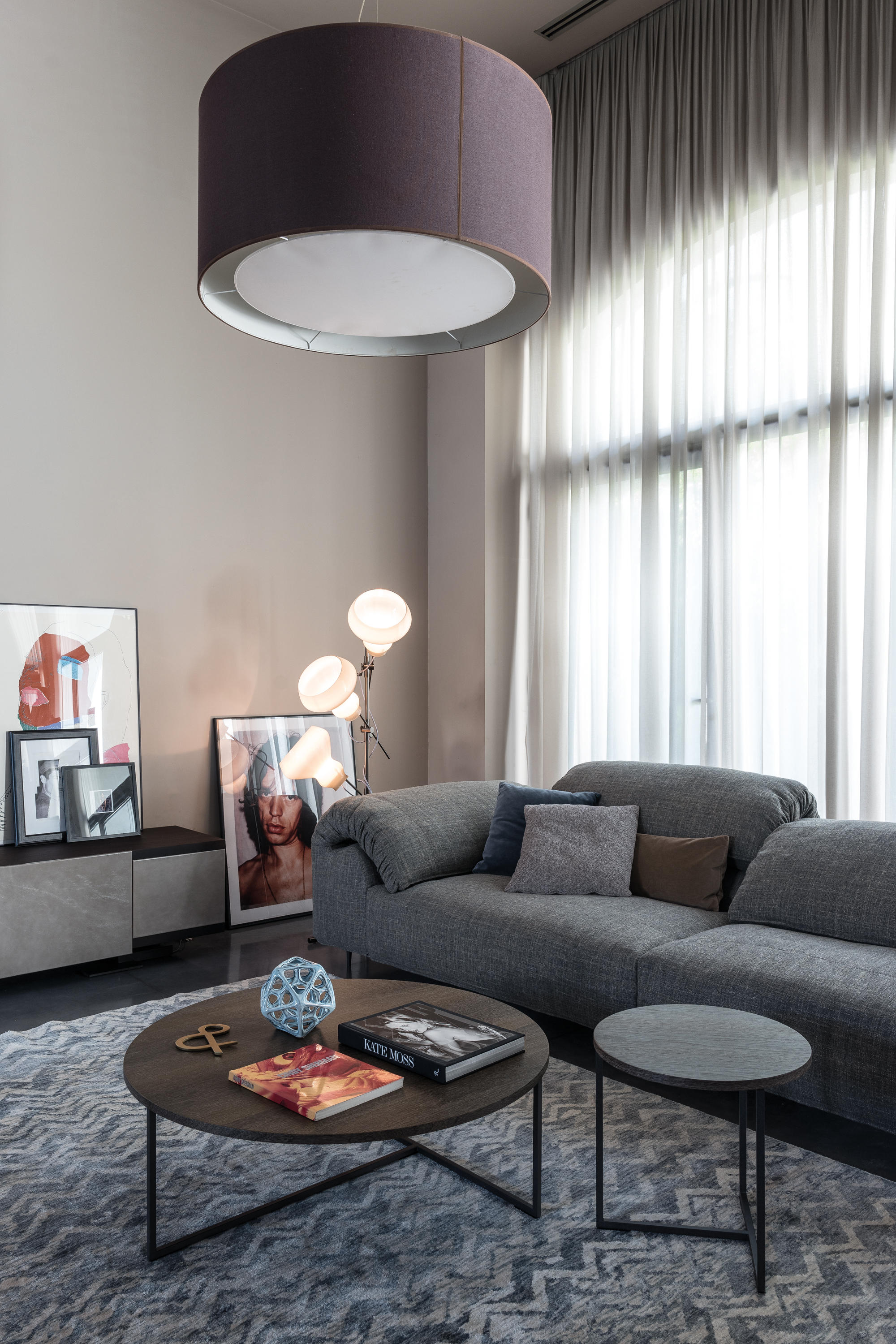 开云（中国） - 桌几|茶几/边几|办公家具|设计师家具|维阿莫尼茶几系列