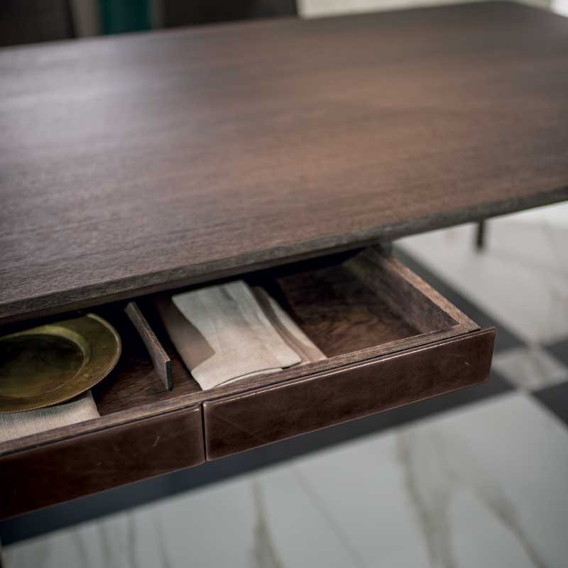 开云（中国） - 桌几|餐桌|办公家具|设计师家具|辉煌餐桌