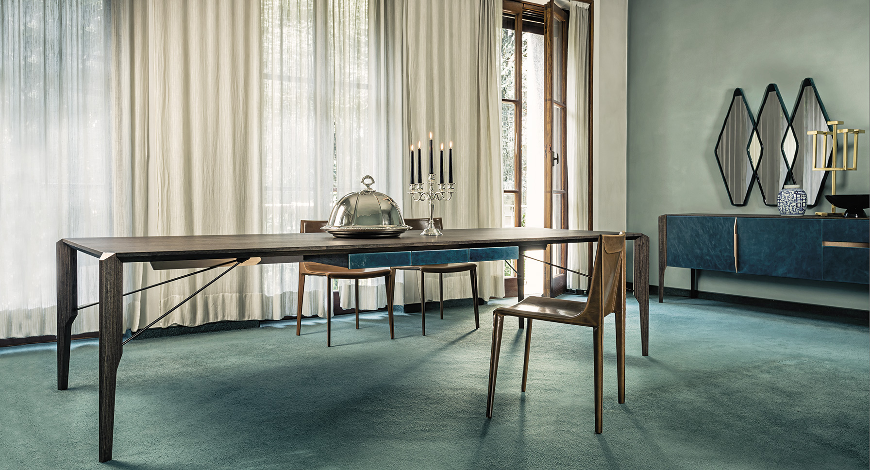 开云（中国） - 桌几|餐桌|办公家具|设计师家具|辉煌餐桌
