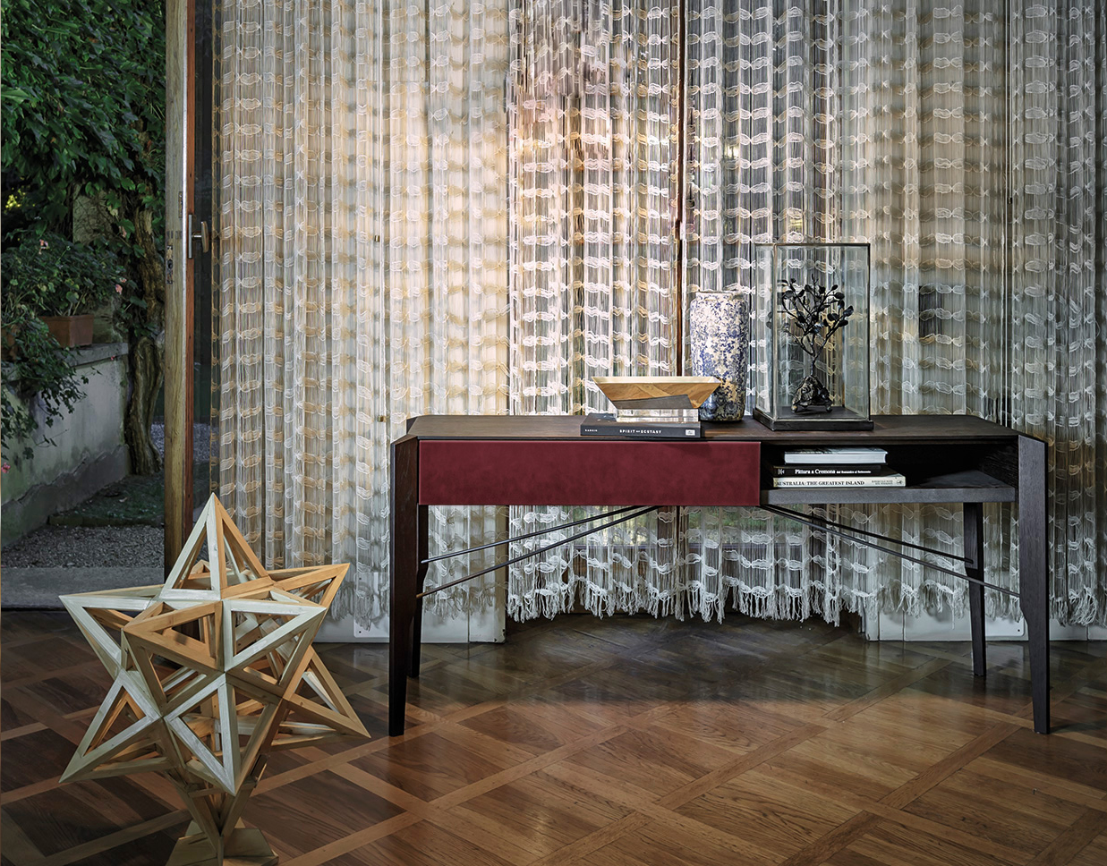 开云（中国） - 储物|储物柜|办公家具|设计师家具|荣耀玄关柜