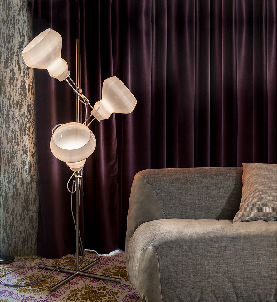 开云（中国） - 灯饰|台灯|办公家具|设计师家具|斑点灯系列