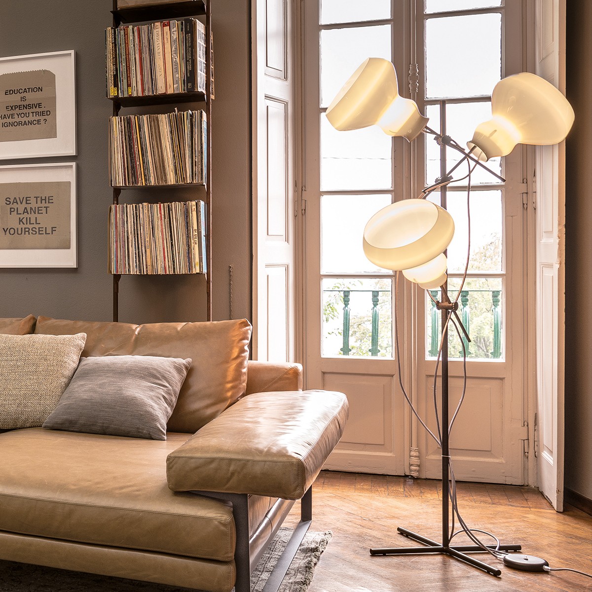 开云（中国） - 灯饰|台灯|办公家具|设计师家具|斑点灯系列