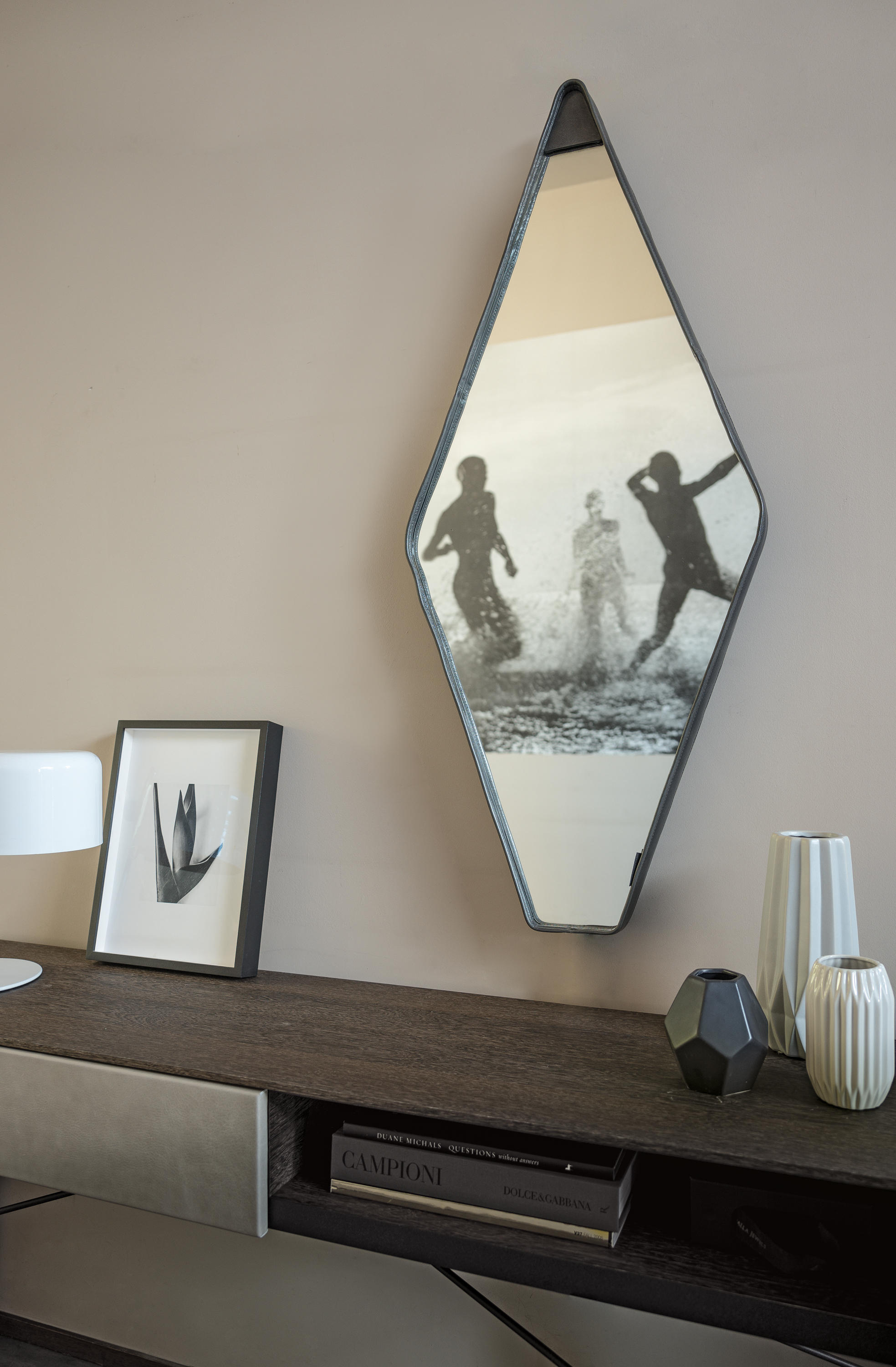 开云（中国） - 卧室|镜子|办公家具|设计师家具|名利场装饰镜系列