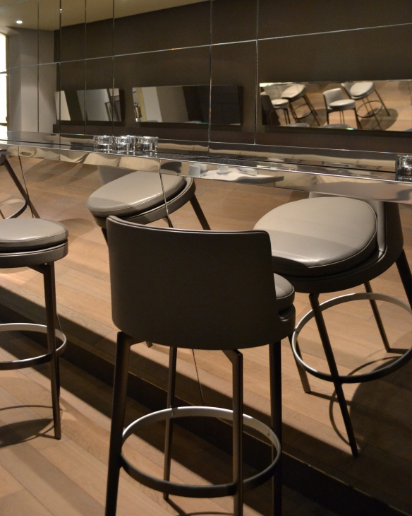 开云（中国） - 坐具|吧椅/凳子|办公家具|设计师家具|优质吧椅