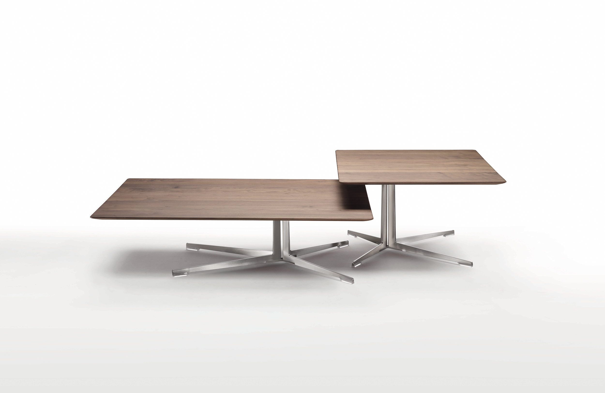 开云（中国） - 桌几|咖啡桌|办公家具|设计师家具|飞咖啡桌