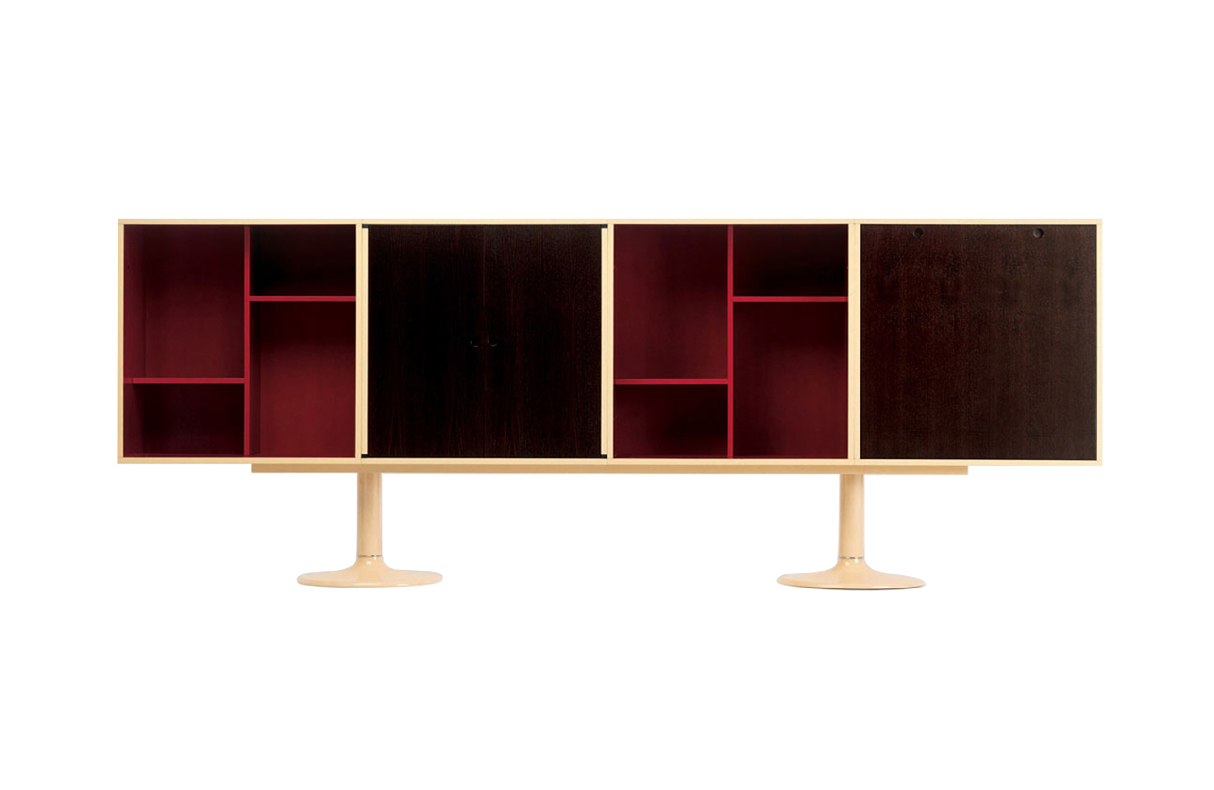 开云（中国） - 储物|储物柜|办公家具|设计师家具|LC储物标准柜