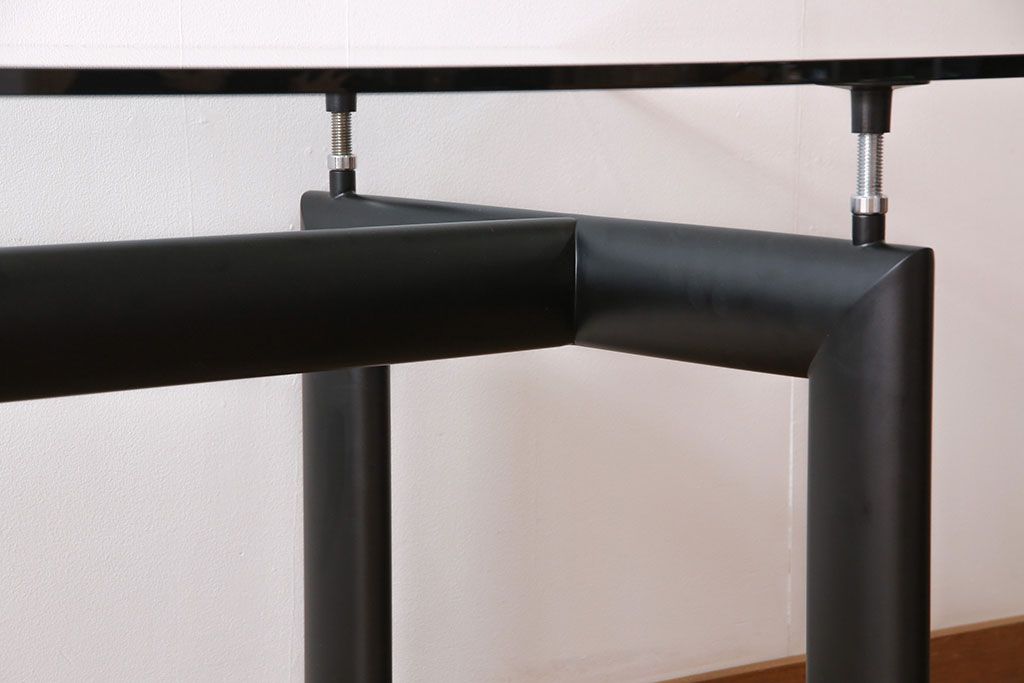 开云（中国） - 桌几|餐桌|办公家具|设计师家具|LC6餐台