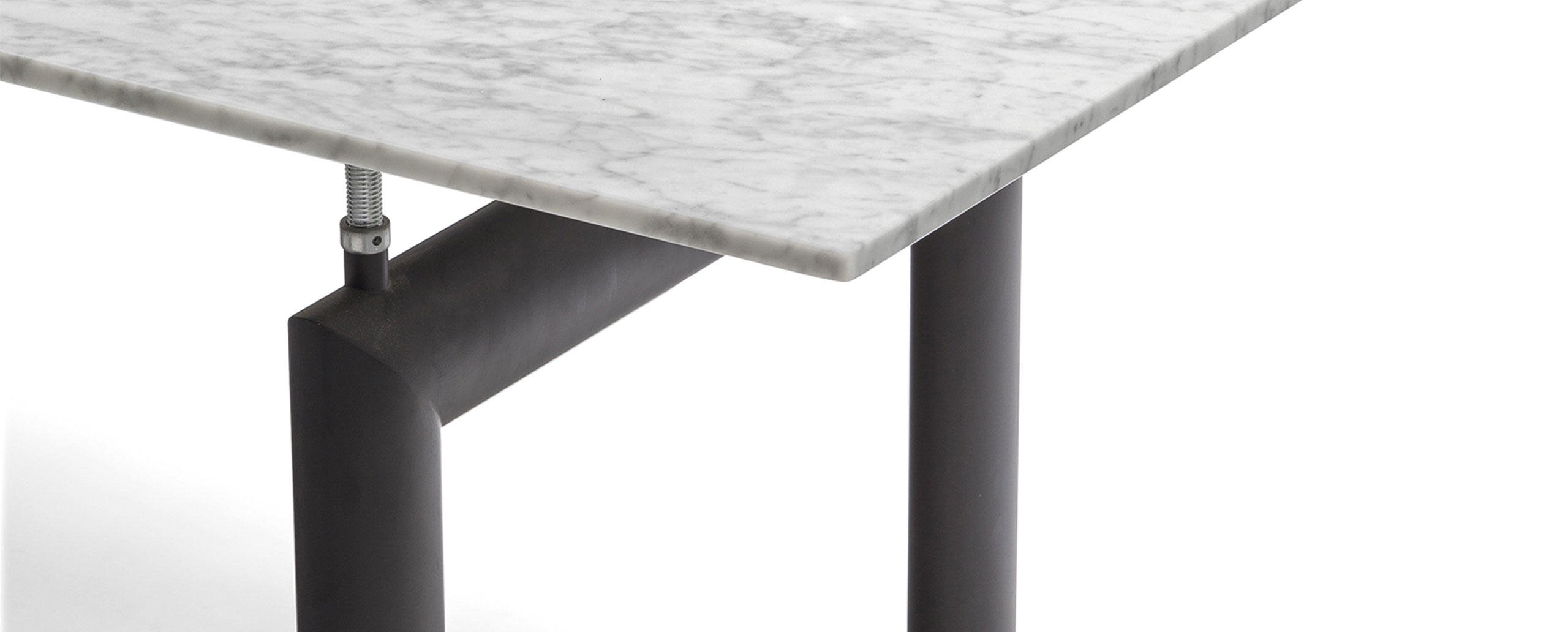 开云（中国） - 桌几|餐桌|办公家具|设计师家具|LC6餐台