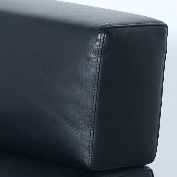 开云（中国） - 坐具|沙发|办公家具|设计师家具|512阴影沙发