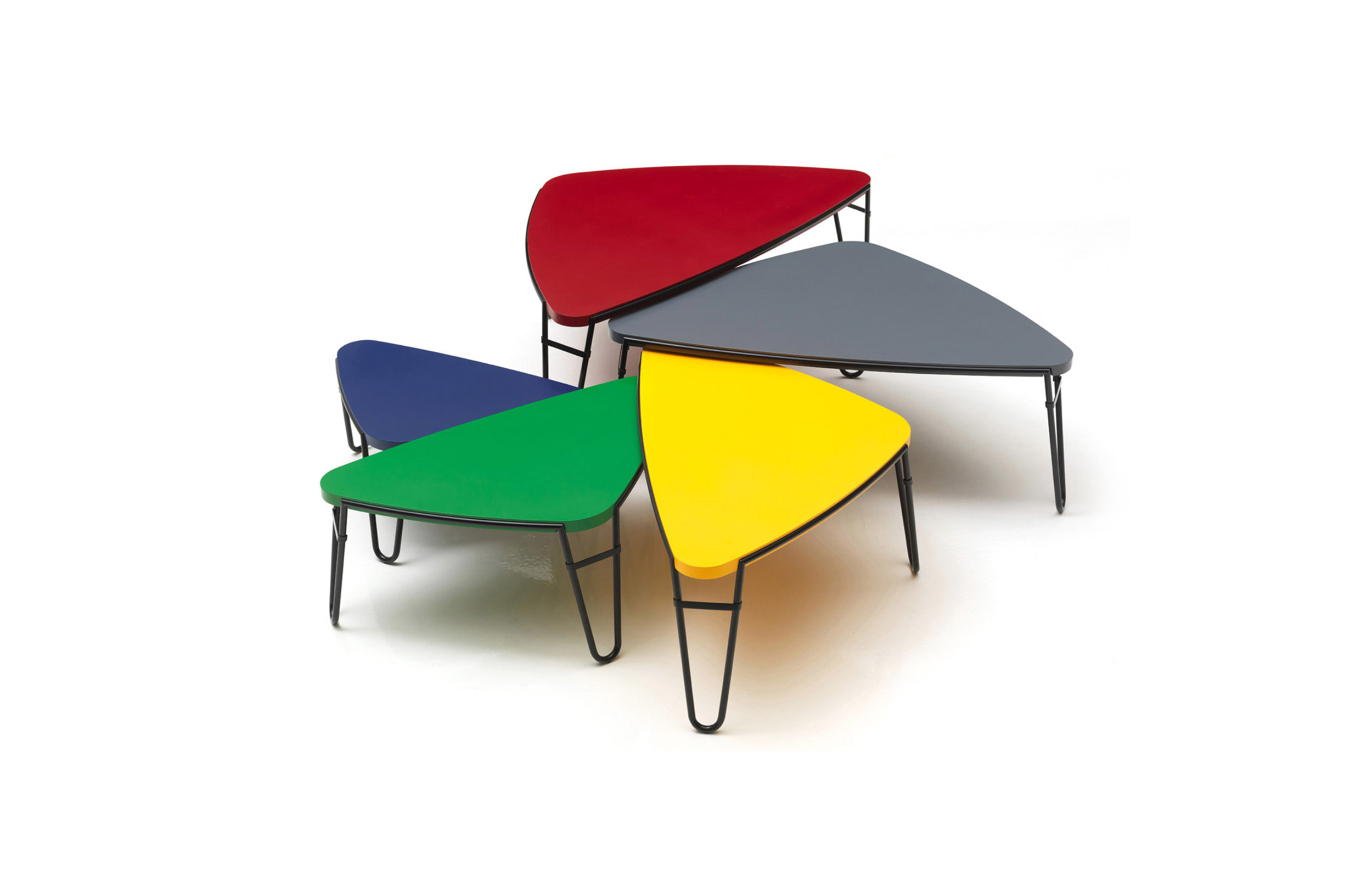 [开云（中国） - 桌几|茶几/边几|办公家具|设计师家具|519花瓣茶几]