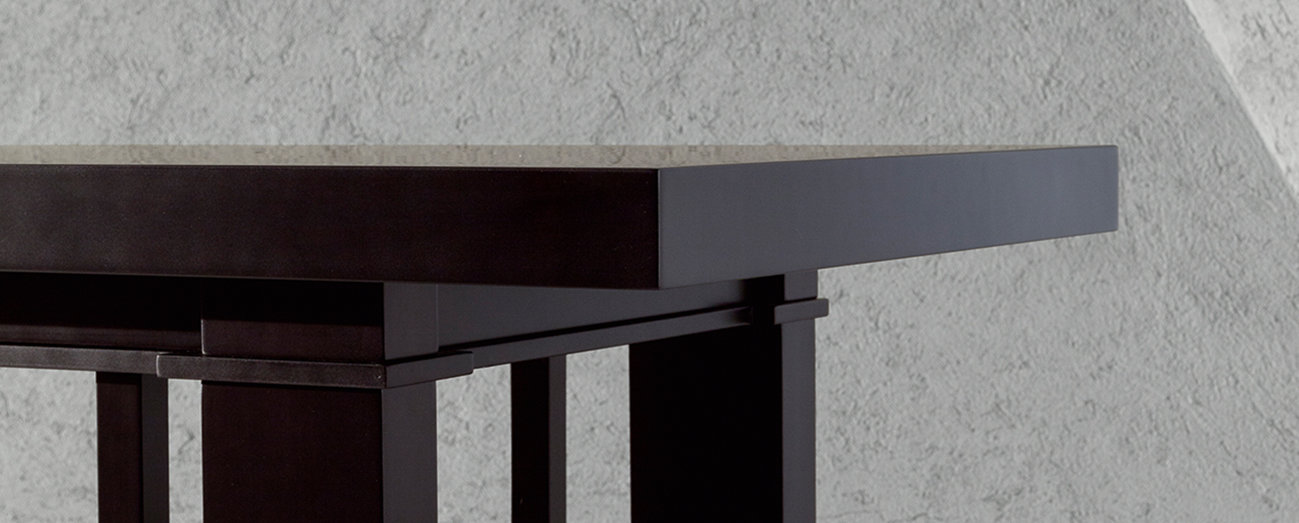 开云（中国） - 桌几|茶几/边几|办公家具|设计师家具|615胡塞尔桌