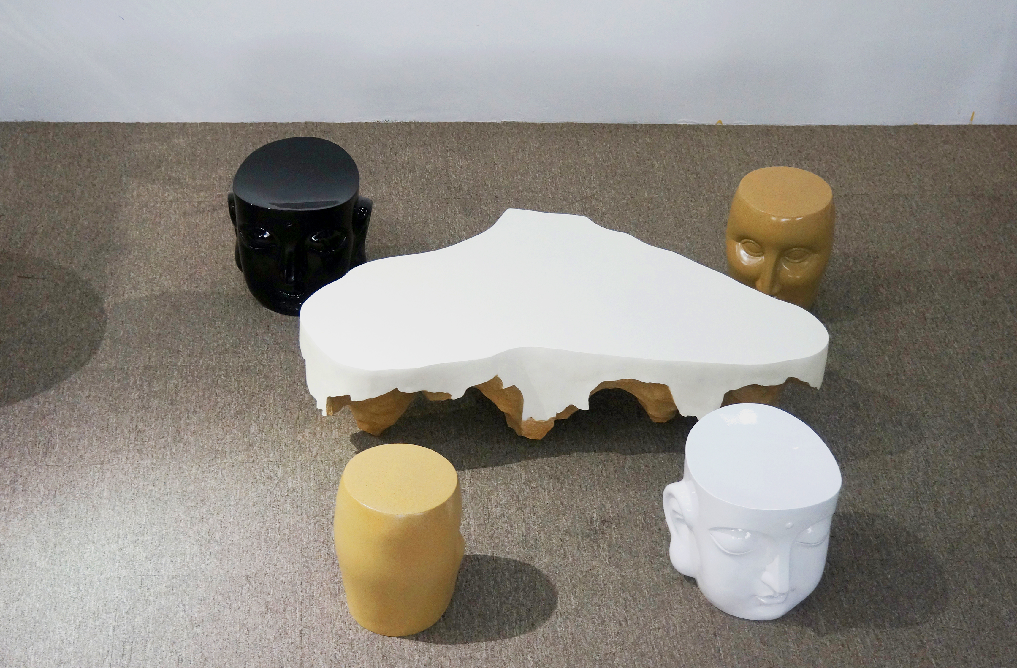 开云（中国） - 坐具|吧椅/凳子|办公家具|设计师家具|太平洋咖啡桌 & Beato墩