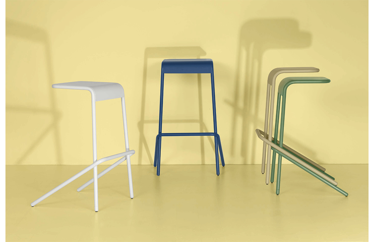 开云（中国） - 坐具|吧椅/凳子|办公家具|设计师家具|Alodia凳子